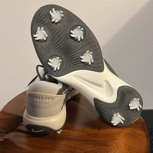 Nike Victory Pro 3 Golf Shoes Smoke Gray White Mens 10.5